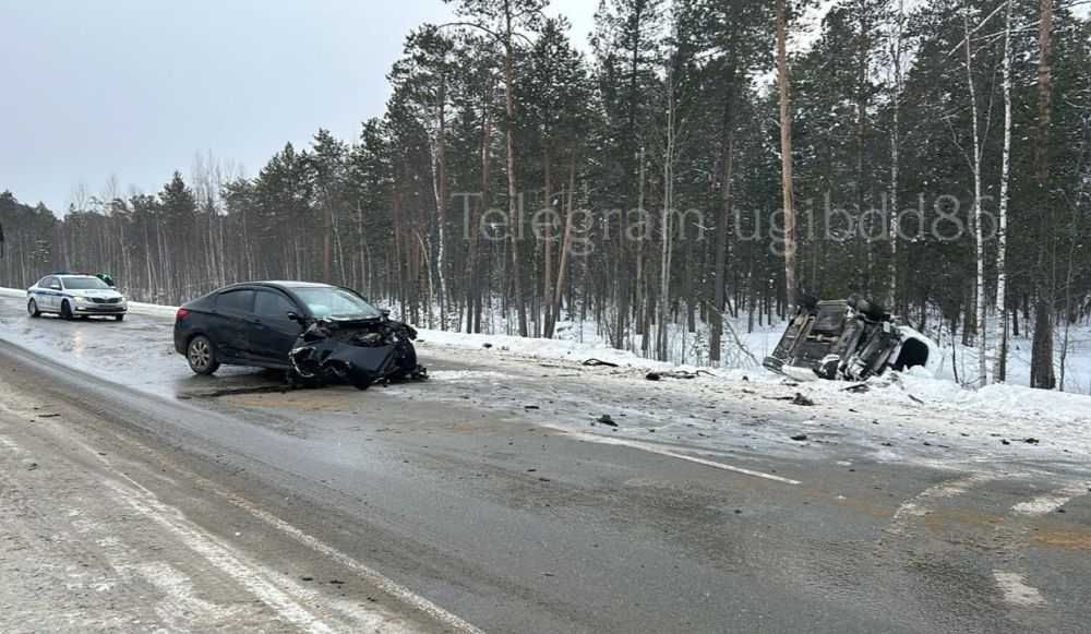 В Нижневартовском районе  в результате столкновения двух авто пострадали пять человек.