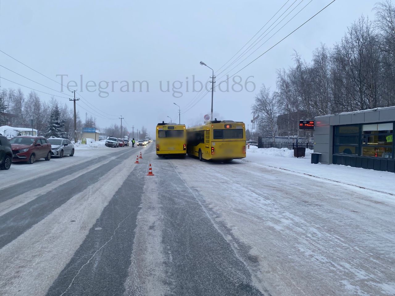 В Югре пострадали 2 пешехода.