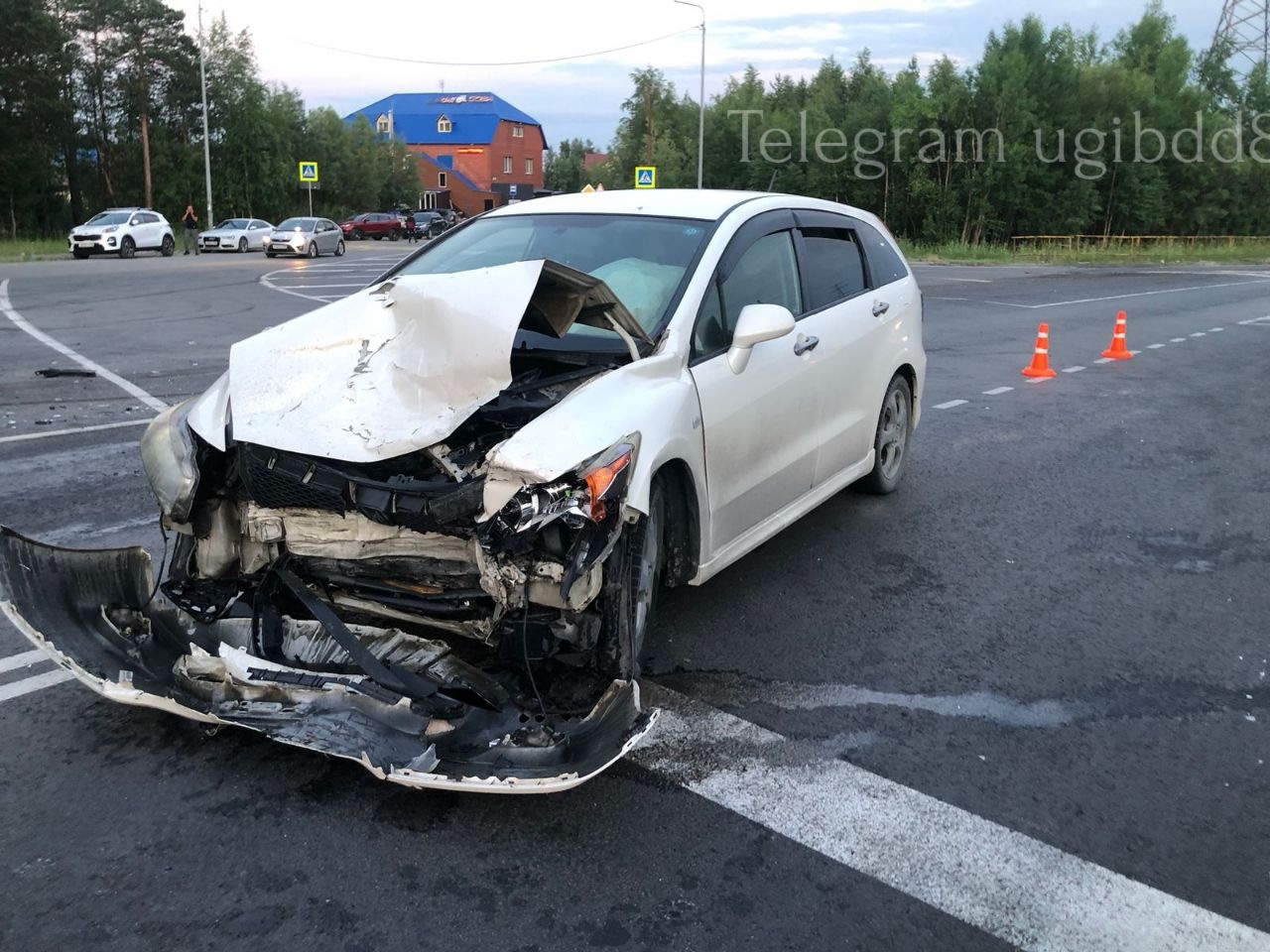 В Сургутском районе произошло ДТП с пострадавшими.