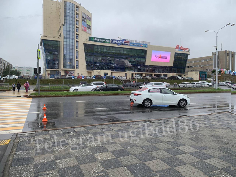 В Нижневартовске за сутки по собственной неосторожности пострадали два пешехода.