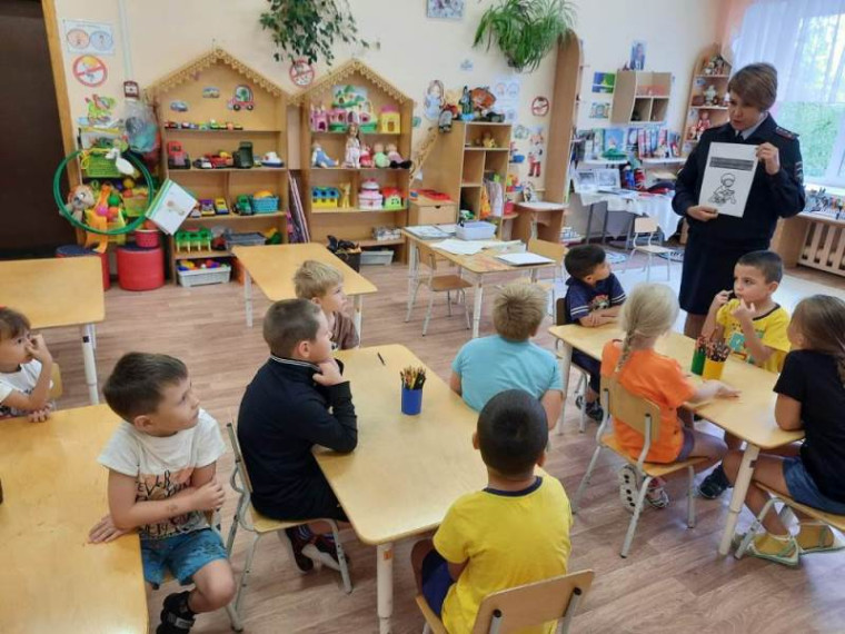 В детском саду «Северяночка» прошло мероприятие "На двухколесном транспорте по Правилам!". В детском саду «Северяночка» прошло мероприятие "На двухколесном транспорте по Правилам!".
