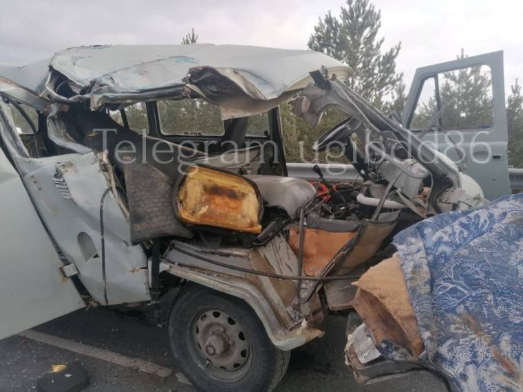В Сургутском районе произошло ДТП с двумя пострадавшими. В Сургутском районе произошло ДТП с двумя пострадавшими.