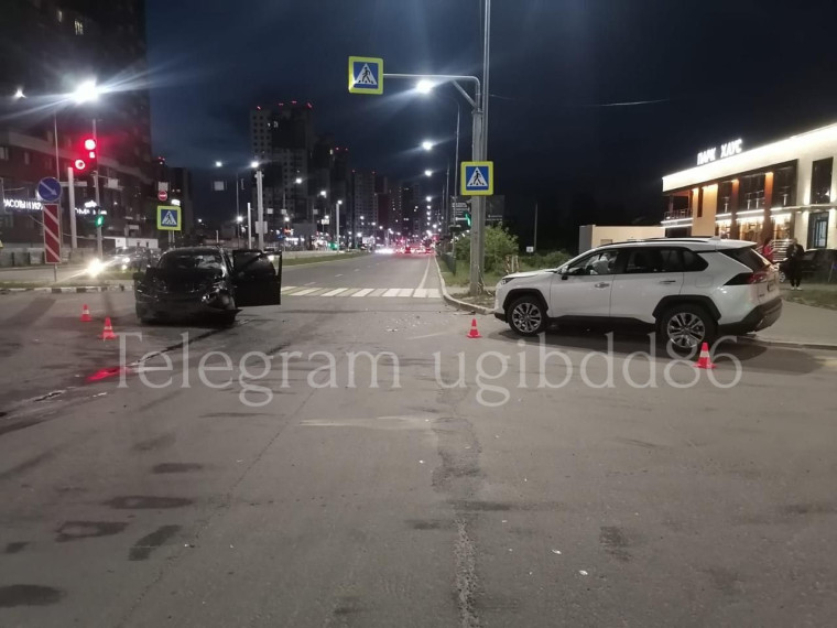 В единственном ДТП за сутки пострадали 2 человека. В единственном ДТП за сутки пострадали 2 человека.