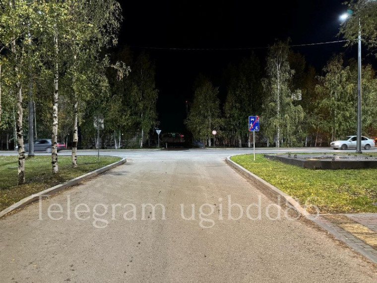 В Сургуте по собственной неосторожности пострадал пешеход. В Сургуте по собственной неосторожности пострадал пешеход.
